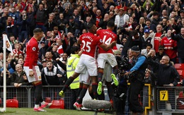 Tự "phế võ công" để chơi đòn quyết tử, Man United xé tan Chelsea trên Old Trafford