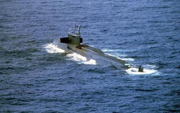 Chưa từng có, tàu ngầm hạt nhân Liên Xô chìm: Thuyền trưởng được Mỹ đón tiếp như anh hùng!
