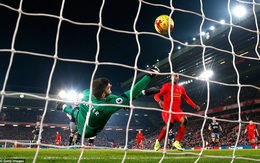 Liverpool nhận kết quả cay đắng, Man United sáng cửa giành cúp thứ 2 cùng Mourinho