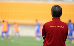 Nước cờ liều và tình yêu của ông Hoàng Anh Tuấn