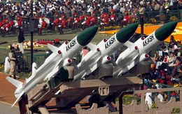 Sau BrahMos, Ấn Độ muốn bán tên lửa phòng không tối tân cho Việt Nam