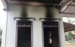 Sạc điện thoại chập cháy thiêu rụi cả căn nhà cấp 4