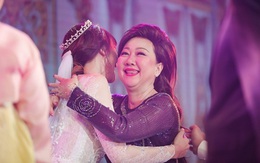 Hari  Won, Mỹ Linh "sống chung với mẹ chồng" như thế nào?