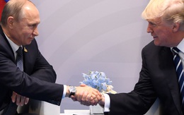 BBC: Ngôn ngữ cơ thể hé lộ ông Trump "thắng điểm" trước ông Putin trong cuộc gặp lịch sử