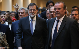 Thượng viện Tây Ban Nha quyết định tước quyền tự trị của Catalonia