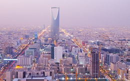 Thủ đô Saudi Arabia suýt tan hoang vì trúng tên lửa đạn đạo