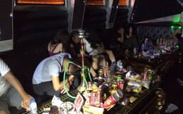 Trai đất Cảng dùng súng ép các thiếu nữ Hà Nội phục vụ quán karaoke