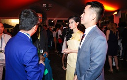 Ngọc Thanh Tâm gây chú ý khi làm MC song ngữ tại LHP phim Cannes 2017