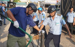 Xử lý lấn chiếm vỉa hè: Cán bộ trật tự đô thị bị đánh, tạt nước rửa cá vào người