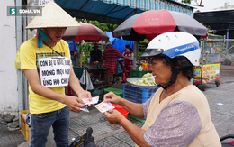 Sự thật về chàng trai 25 tuổi đeo tấm bảng trước ngực mời mua vé số ở Sài Gòn