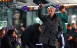 MU ăn hại: Mourinho tội nặng nhất, sao lại chửi quân?