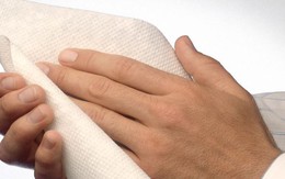 Sai lầm tai hại khi dùng khăn giấy, giấy vệ sinh: Ai cũng cần biết để tránh mắc bệnh oan