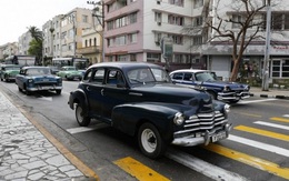 Kỳ lạ như mua bán ô tô ở “thiên đường xe cổ” Cuba
