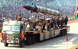 Ấn Độ hướng Đông và tham vọng bán vũ khí