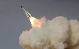 Israel dọa hệ thống phòng không Syria: S-200 chỉ là đồ chơi
