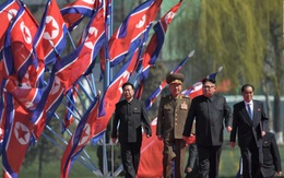 Triều Tiên duyệt binh hoành tráng kỷ niệm ngày sinh lãnh tụ Kim Nhật Thành