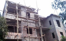 Kết bất ngờ vụ cán bộ thôn xây nhà tiền tỷ vẫn lọt hộ nghèo