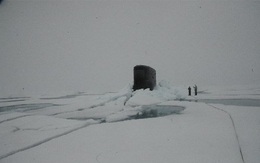 Trực thăng Nga phát hiện tàu ngầm hạt nhân Mỹ gặp nạn ở Bắc Cực?