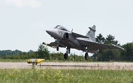 Thụy Điển thực hiện chuyến bay thử nghiệm đầu tiên của máy bay Gripen nâng cấp