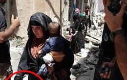 Kinh hãi: Nữ chiến binh IS ôm con nổ bom tự sát để giết lính Iraq