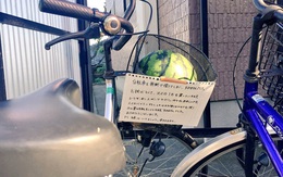 Trộm xe phong cách Nhật Bản: "Mượn tạm" rồi trả lại kèm quà quý và lời nhắn nhủ khiến dân mạng cười lăn