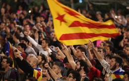 Dân Catalan đi bỏ phiếu, Tây Ban Nha tuyên bố không có “trưng cầu”