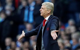 Alan Shearer: "Ông Wenger nên xin lỗi Sterling!"