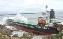 Hôm nay (12/11) là thời hạn cuối trình phương án trục vớt tàu chìm tại Quy Nhơn