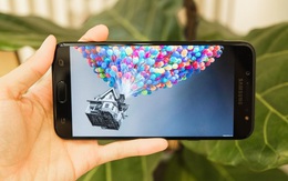 Smartphone tầm trung nào đang được giới trẻ đua nhau tìm mua?