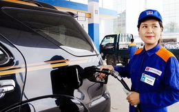 Giá xăng giữ ổn định, giá dầu giảm mạnh