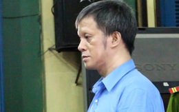 Tưới xăng đốt mẹ con người tình ở Sài Gòn