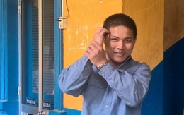 Trộm về đưa mẹ tiền mua đất xây nhà