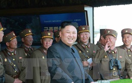 Ông Kim Jong-un ra lệnh cho không quân sẵn sàng tấn công tàu sân bay