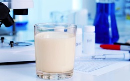 Các nhà khoa học đã phát hiện một phương pháp tiêu diệt vi khuẩn gây hại hiệu quả hơn tiệt trùng sữa