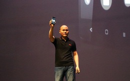 Lợi nhuận của BKAV sụt giảm "không thể tin nổi" sau khi có Bphone, thậm chí lỗ trong năm 2016