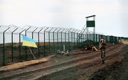 Ukraine lên kế hoạch xây xong tường rào biên giới Nga trong năm 2017
