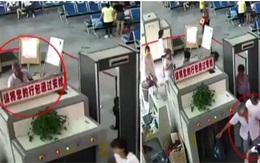 Khách để đồ lên máy soi, nhân viên an ninh bàng hoàng phát hiện ra 2 cánh tay người trong túi hành lý