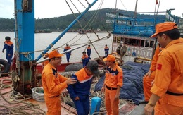 19 ngư dân gặp nạn, hoảng loạn trên biển đã được cứu