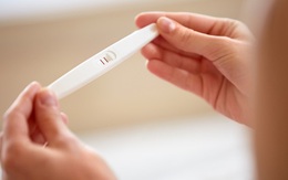 Có thai ngoài ý muốn ở trẻ vị thành niên: Phòng tránh thế nào?