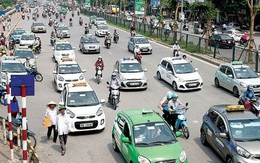 Đại gia taxi khốn đốn: Sa thải người, bán xe trả nợ