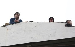 Tình báo Ukraine trèo lên mái nhà bắt cựu tổng thống Georgia
