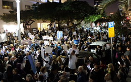 Hàng chục nghìn người biểu tình kêu gọi Thủ tướng Israel từ chức