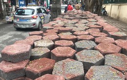Gạch block 'tái xuất' trên vỉa hè Hà Nội sau khi dừng lát đá