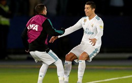 Làm điều vượt quá "giới hạn khoa học", Ronaldo đưa Real Madrid lên đỉnh thế giới