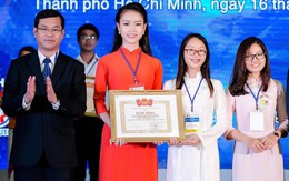 "Cô gái vàng" của Hoa hậu Việt Nam tiếp tục giành thêm giải thưởng khoa học