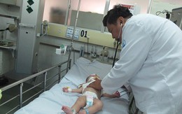 TP.HCM: Hàng trăm trẻ nhập viện mỗi ngày vì bệnh hô hấp