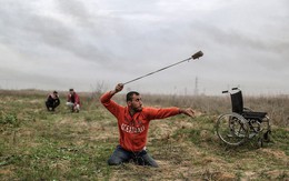 7 ngày qua ảnh: Người tàn tật Palestine biểu tình ném đá đáp trả binh sĩ Israel