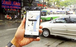 Việt Nam có thể cần một “phiên toà” để giải quyết vấn đề Uber, Grab