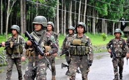 Tổng thống Philippines mời các tay súng Hồi giáo tham gia chống IS