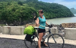 Cô gái Tây nói điều khiến người Việt "nở mặt" sau khi bị mất xe đạp đi xuyên đất nước